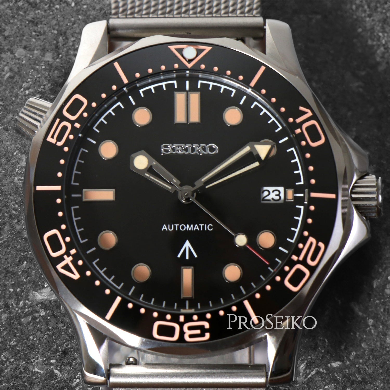 Montre Omeiko | James Bond