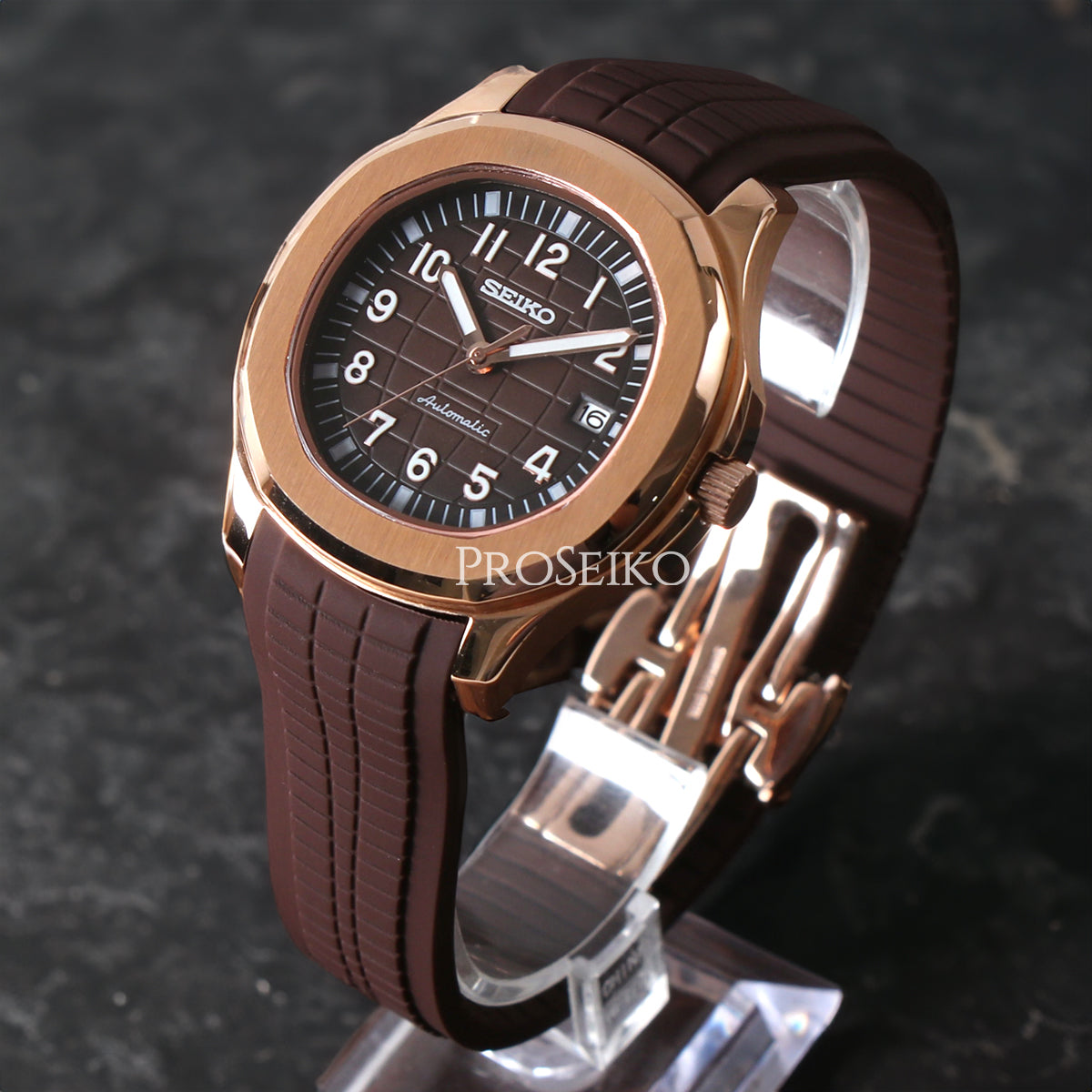 Seikonaut | Brown