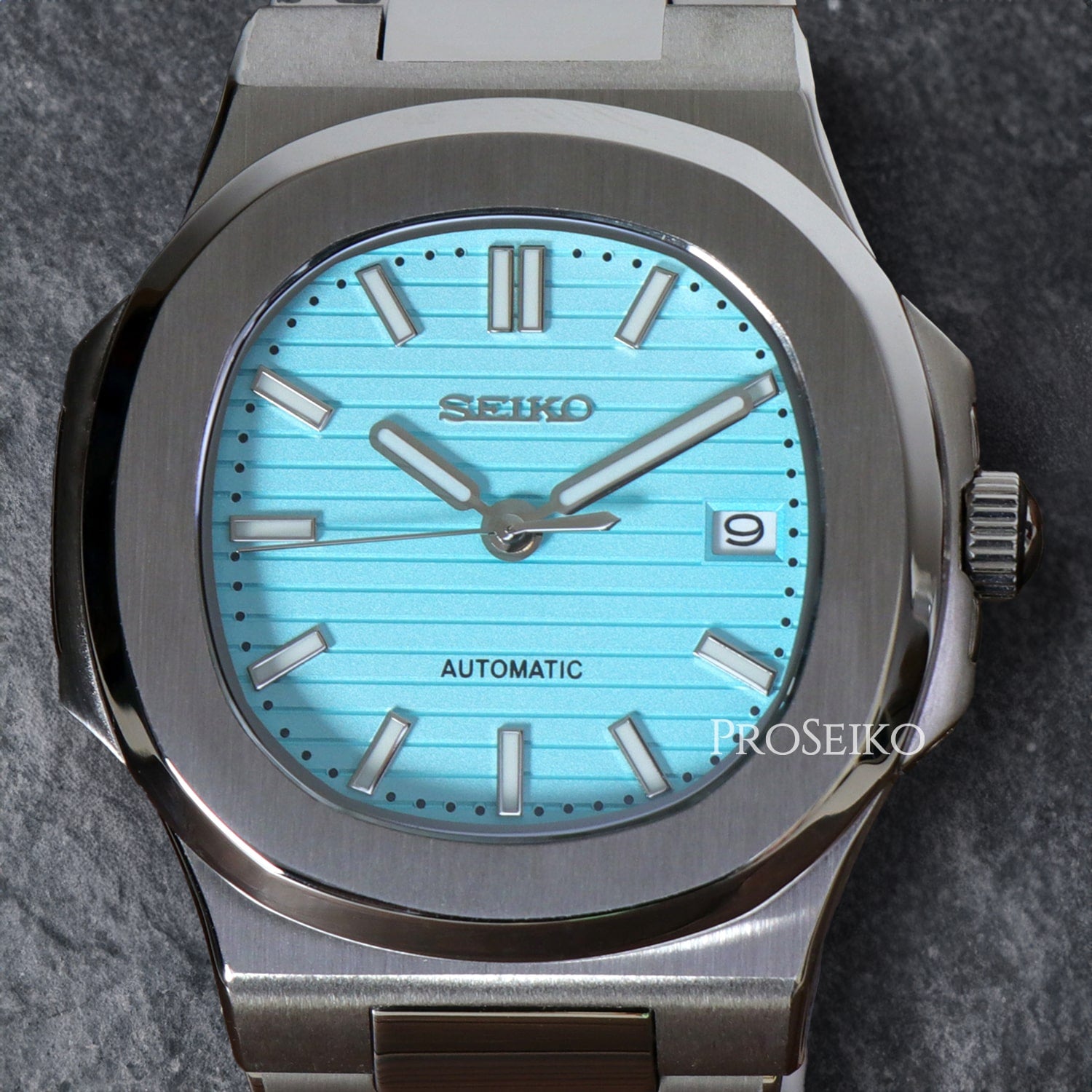 Nautiko | Tiffany Blue